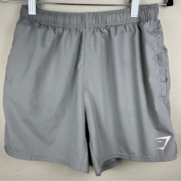 Gymshark Pants - Gymshark gray shorts